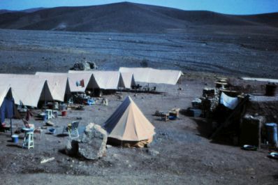 Bastam-1970-expedition-camp.jpg